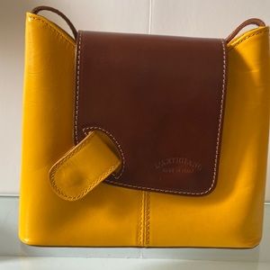 Unique Italian handbag/crossbody!